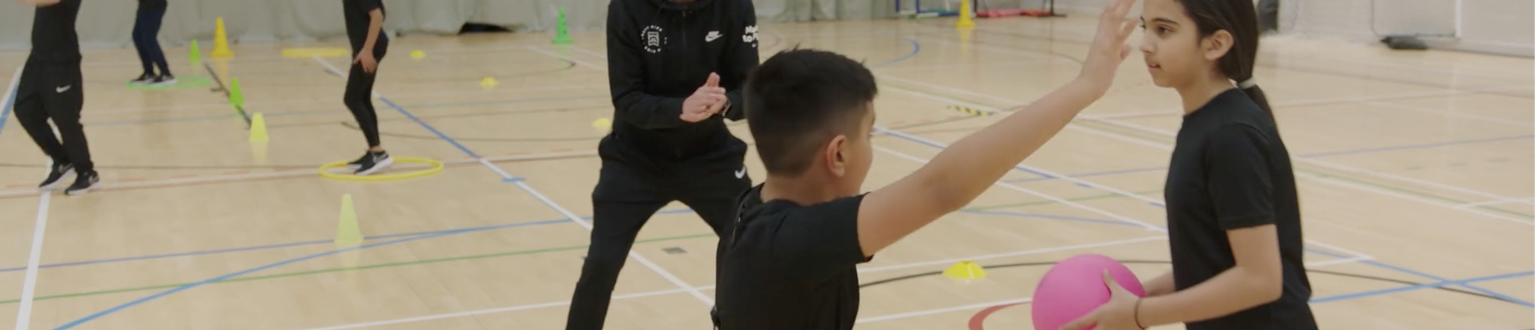 Birdie in the Middle