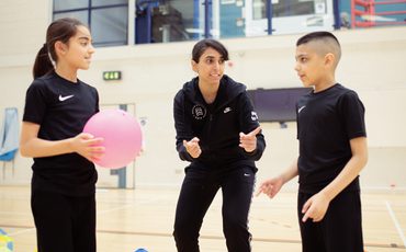 Naadrah with two players